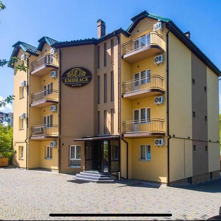 Embrace Hotel Truskavets Luaran gambar