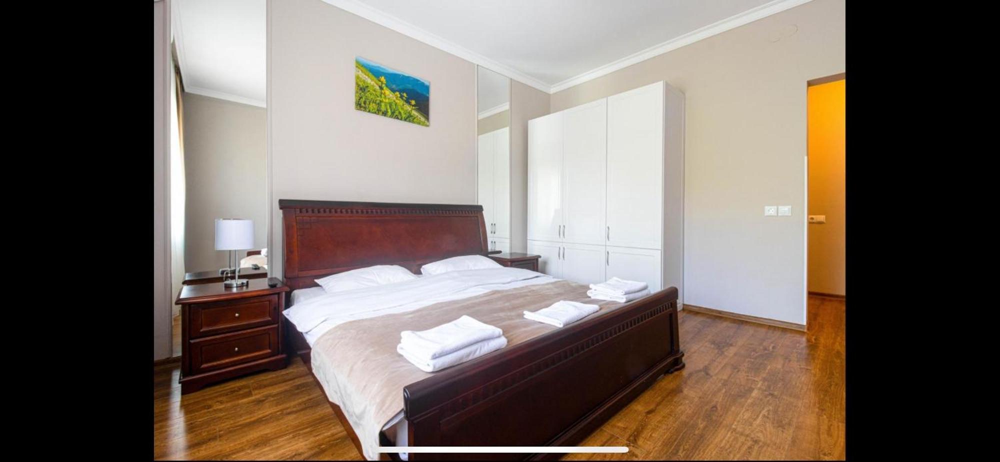 Embrace Hotel Truskavets Luaran gambar